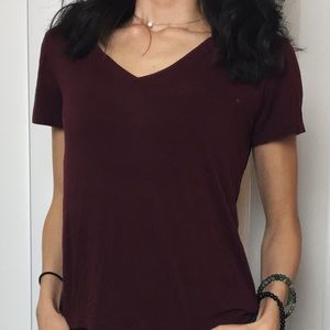 Extra-stretch Maroon Tee